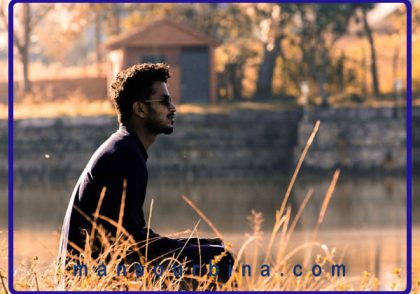 خودآگاهی از طریق دشمن